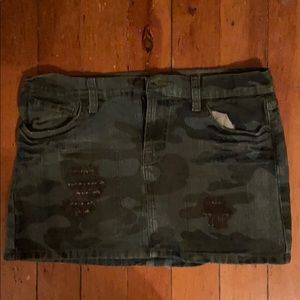 Camo skirt